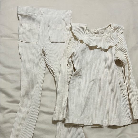 Kids Gray Ribbed Matching Set - Picture 4 of 4